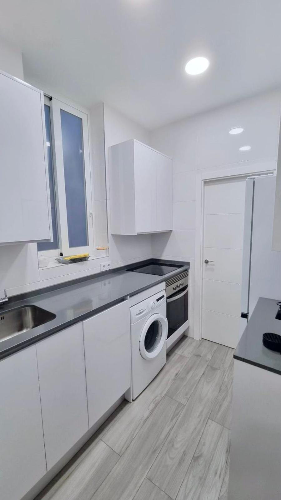 Apartamento Renovado Apartamento En Delicias By Bebalmy