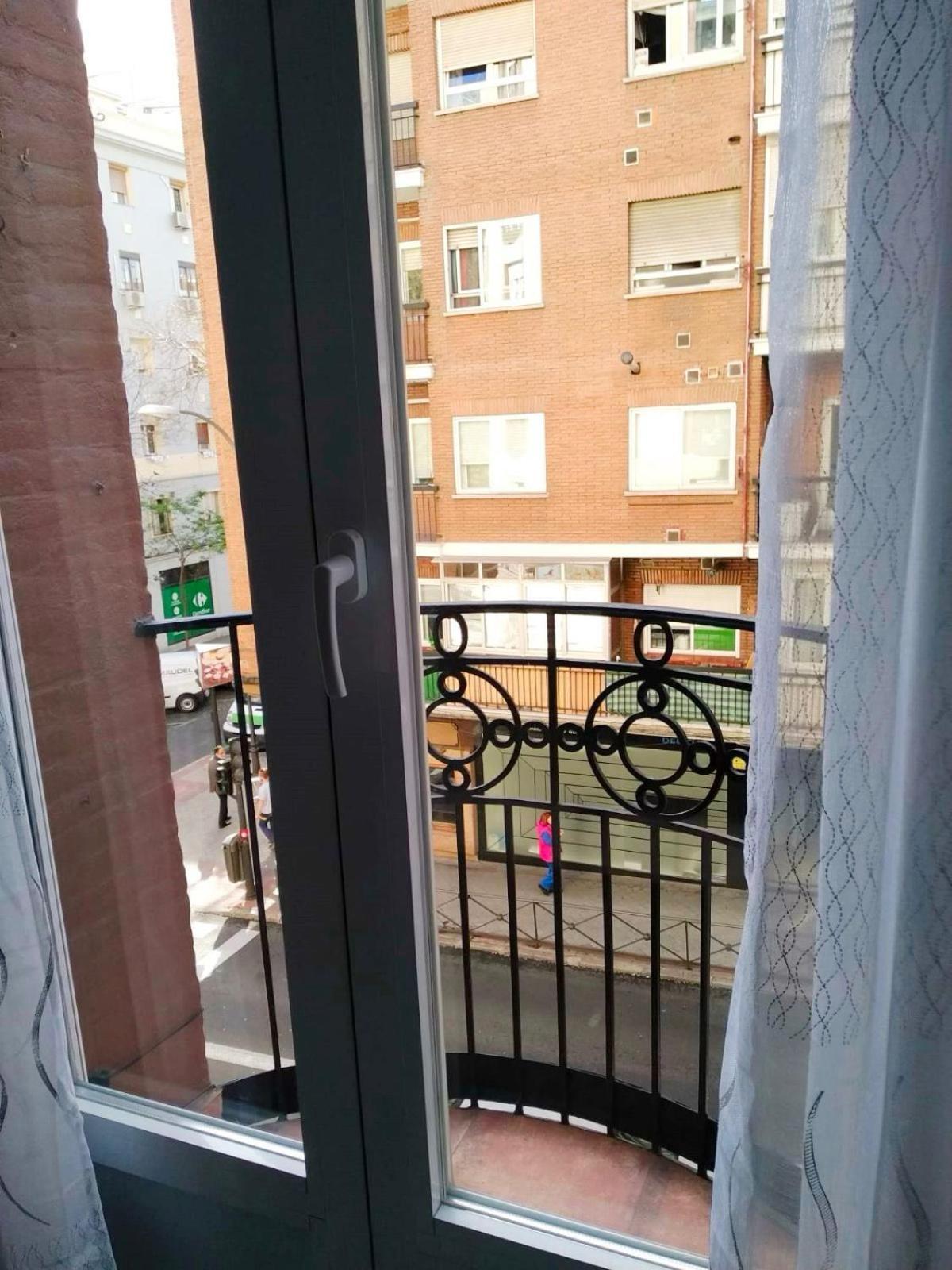 Apartamento Renovado Apartamento En Delicias By Bebalmy *